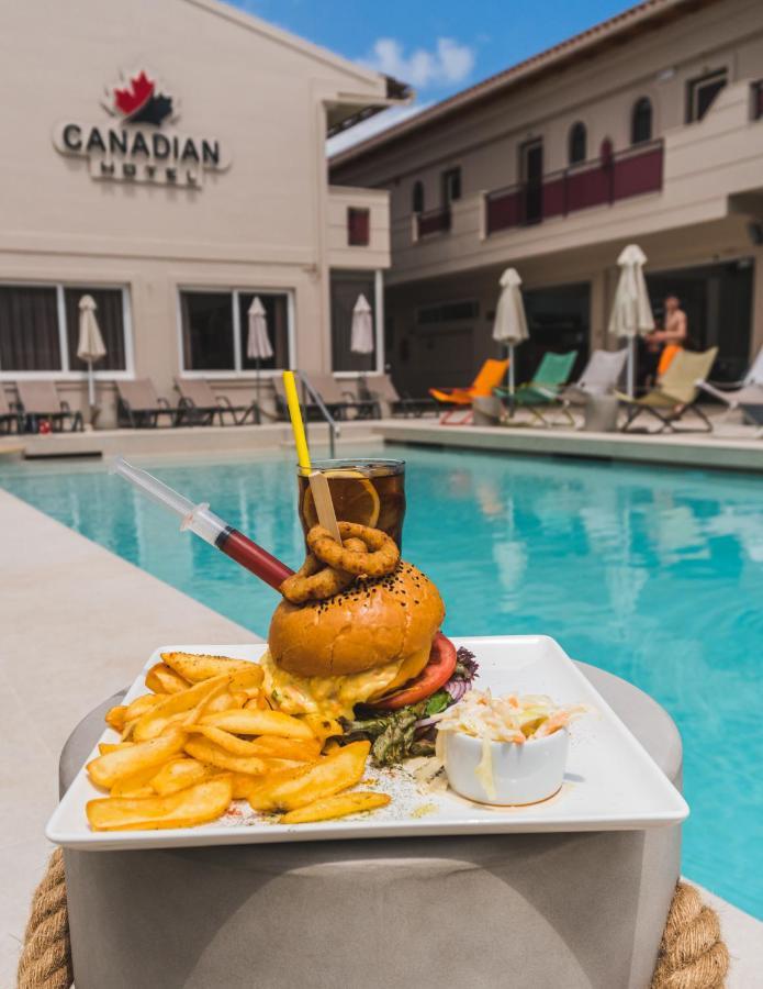 Canadian Hotel ลากานาส ภายนอก รูปภาพ