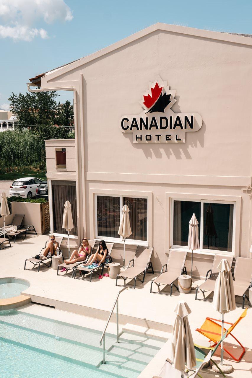Canadian Hotel ลากานาส ภายนอก รูปภาพ